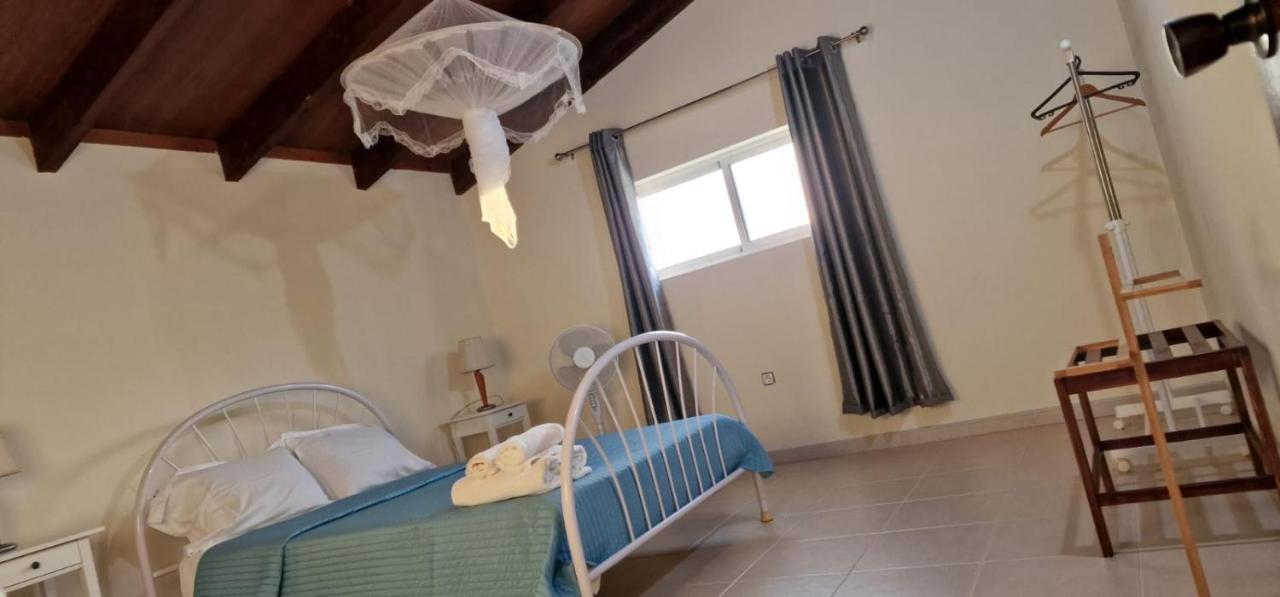 Cactus Guest House Cidade Velha Ngoại thất bức ảnh